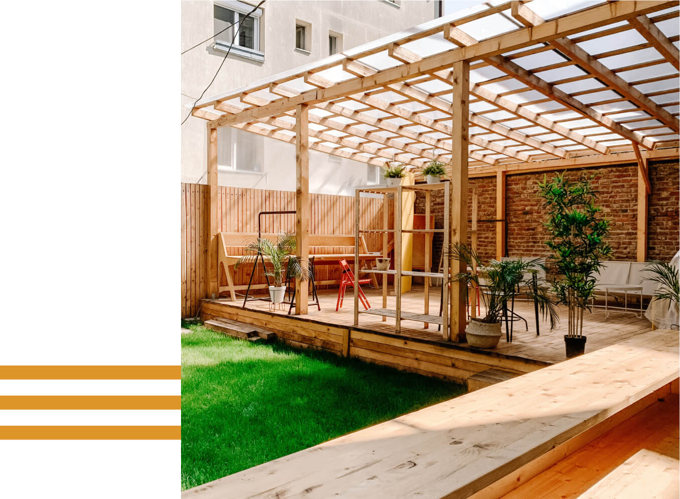 Pergola-terrasse-menuiserie-extérieure-su-mesure-ATCM-